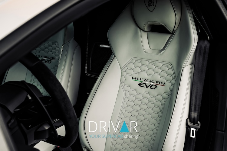 seats from Lamborghini Huracan EVO Spyder in Hamburg