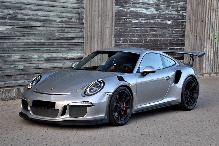 Rent a Porsche GT3 RS in Karlsruhe