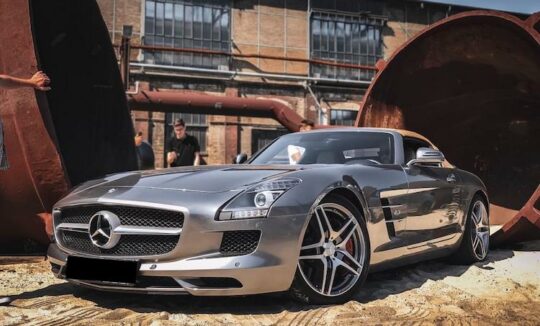 Rent a Mercedes SLS Roadster in Munich