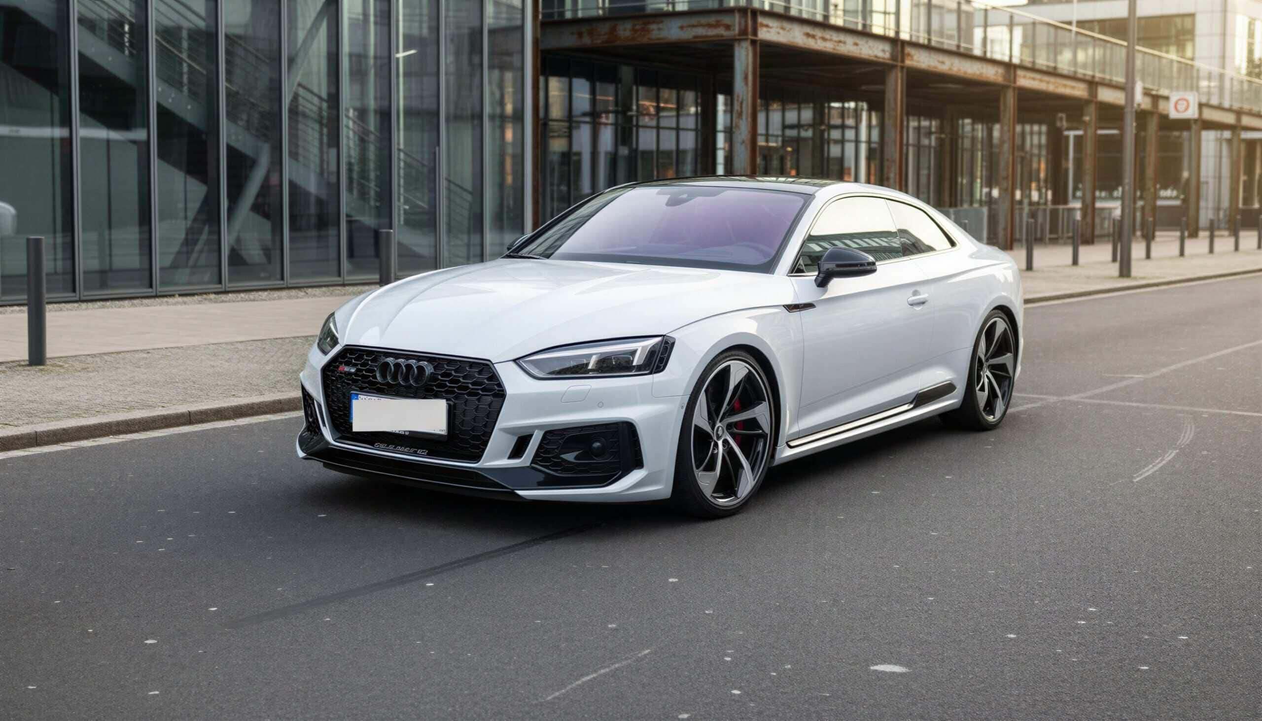 Audi RS5 in Dortmund Hero