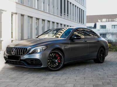 Rent a Mercedes C63 s AMG in Bielefeld