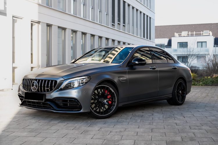 Rent a Mercedes C63 s AMG in Bielefeld