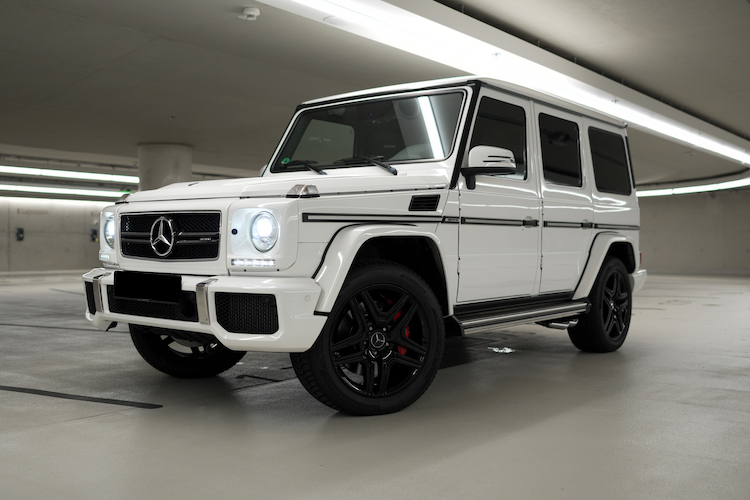 Rent a Mercedes G63 AMG in Düsseldorf