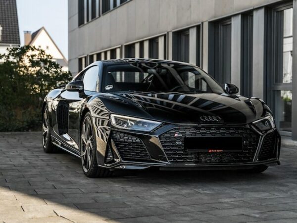Audi R8 rental voucher
