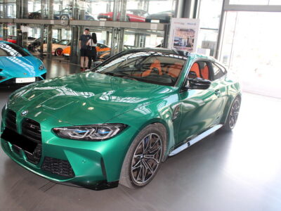 Rent a BMW M4 Competition in Cologne