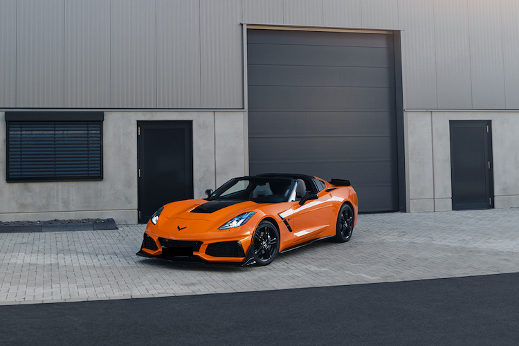 Rent a Corvette C7 ZR1 Optic in Cologne