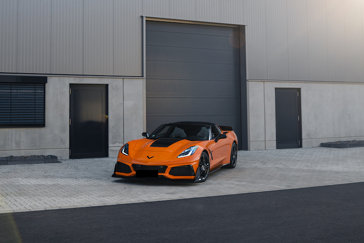 Rent a Corvette C7 ZR1 Optic in Cologne