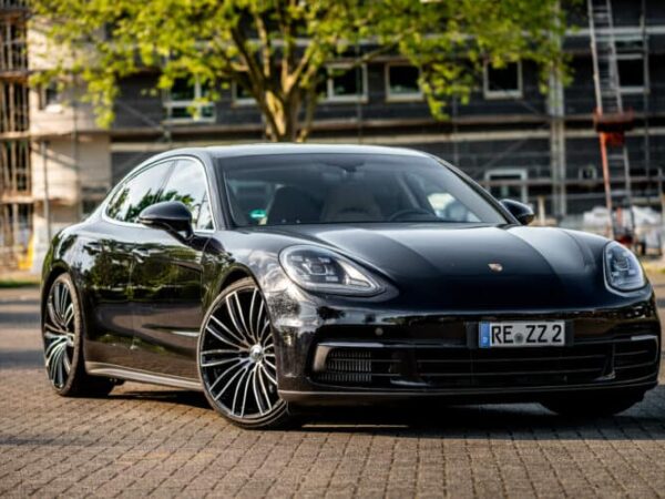 Porsche Panamera rental voucher
