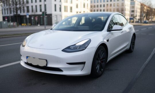 Tesla Model 3 in Berlin hero