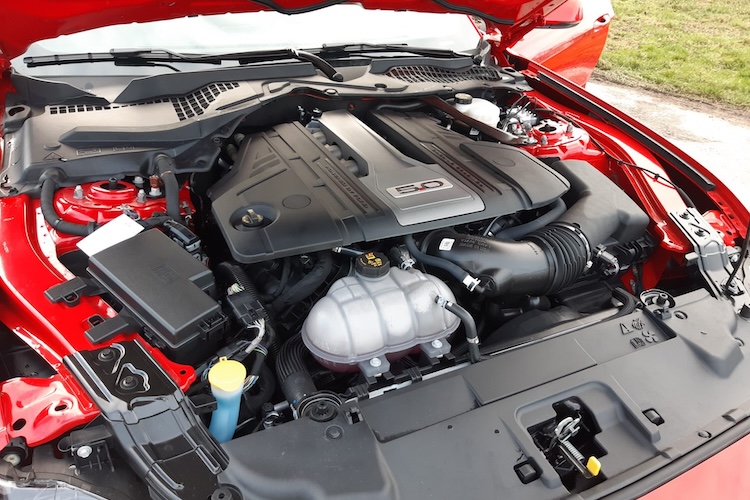 engine from Ford Mustang GT Convertible in Hannover