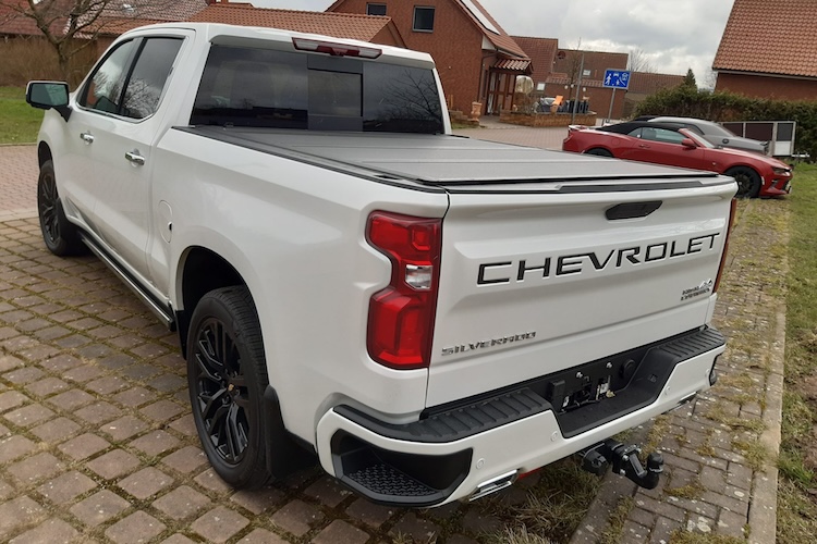 back site from Chevrolet Silverado 1500 in Hannover
