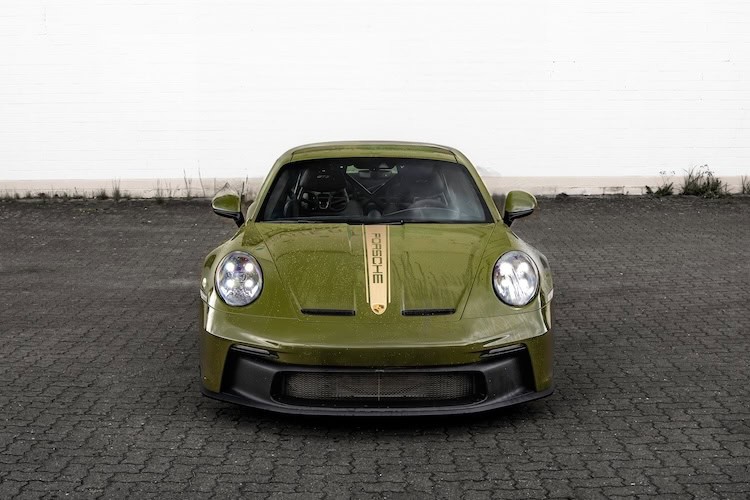 Front view from Porsche 911 GT3 in Hamburg