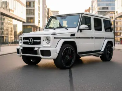 Rent a Mercedes G63 AMG in Düsseldorf Hero