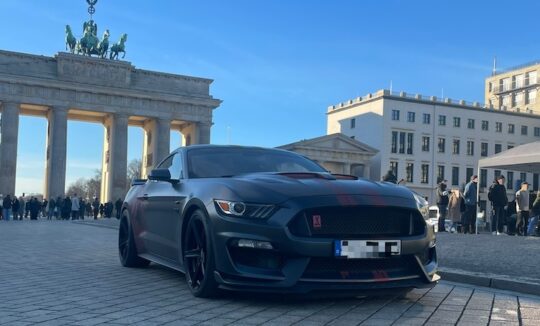 Rent a Ford Mustang GT in Berlin