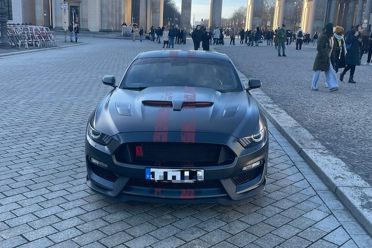 front view from Ford Mustang GT in Berlin
