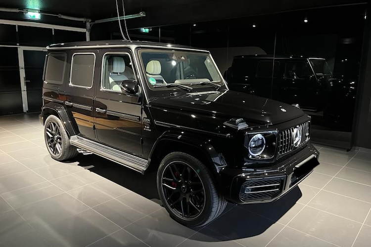 site view from Mercedes G63 AMG in Munich