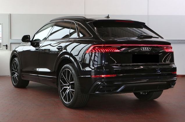 site view back from Audi Q8 long-term rental