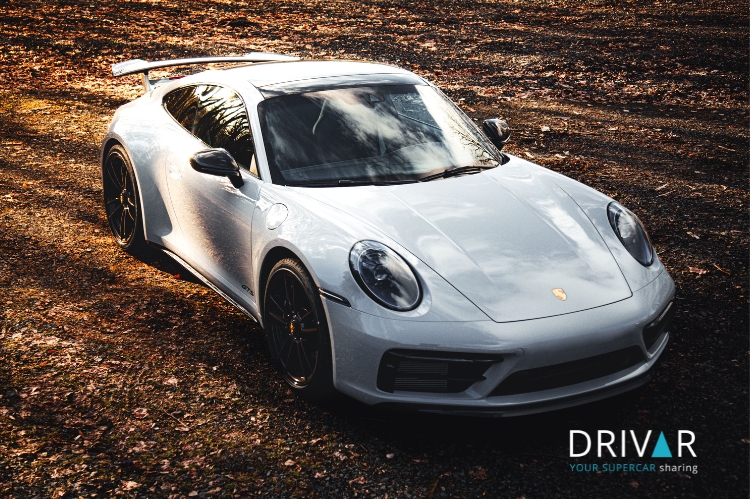 Rent a Porsche 992 Carrera GTS in Kassel
