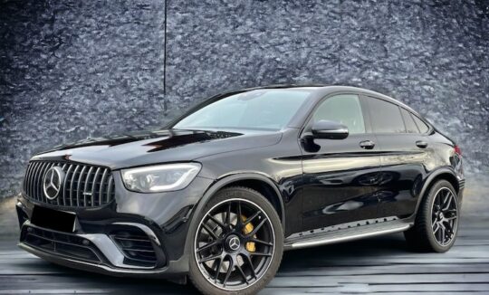 Rent a Mercedes GLC63 AMG in Freiburg