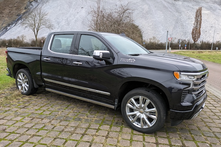 Site View from Chevrolet Silverado High Class in Hannover