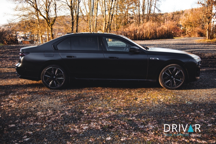 site view form BMW M760e in Kassel