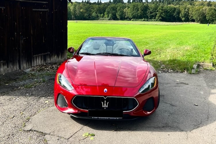 front form Maserati Gran Cabrio Sport in Stuttgart