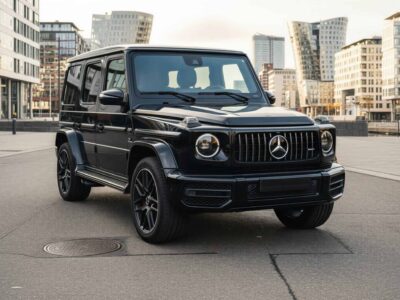 Rent a Mercedes G63 AMG hero