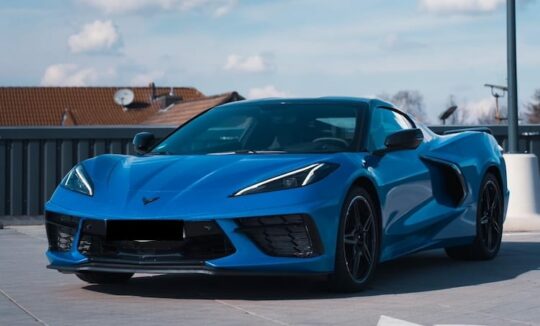 rent a Corvette C8 in Bonn