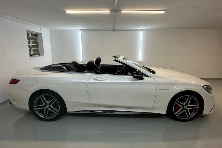 site view from Mercedes S500 Convertible in Munich