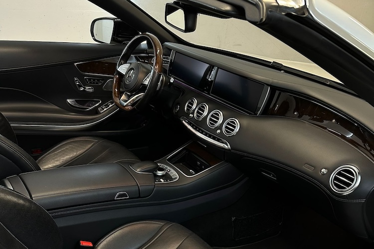 Interieur from Mercedes S500 Convertible in Munich