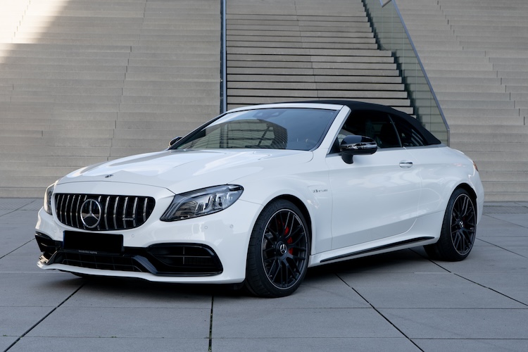 Rent a Mercedes C63s AMG Convertible in Düsseldorf