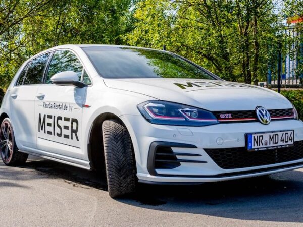 Tourist drive with the Golf 7 GTI at the Nürburgring
