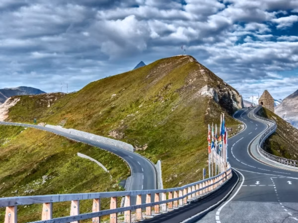 Sportscar tour Kurvenjagd