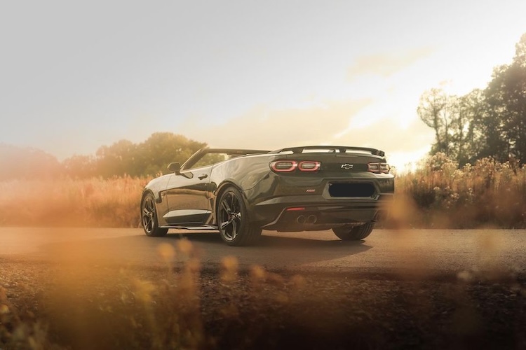 Back fo Rent a Camaro SS2 ZL1 in Dortmund