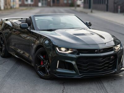 Rent a Chevrolet Camaro SS in Dortmund hero