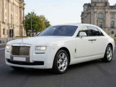 Rent a Rolls Royce Ghost Limousine in Berlin hero