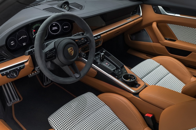 Interieur from Porsche 992 Turbo S in Cologne