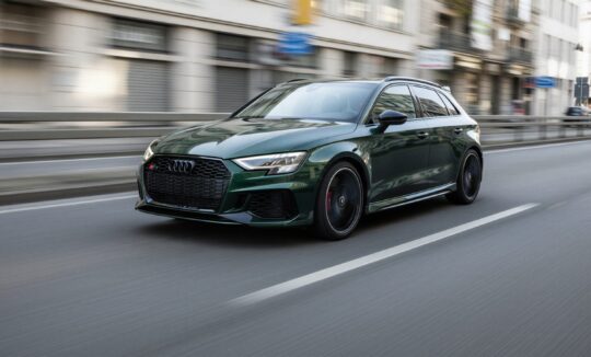 Rent an Audi RS3 in cologne Hero