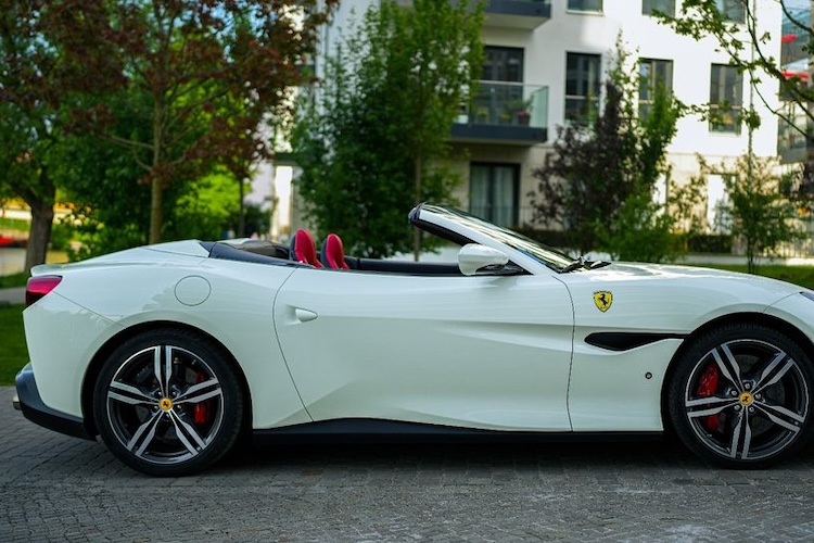 Side view from Ferrari Portofino in Berlin