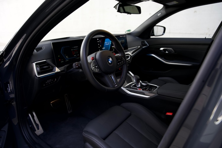 Interieur vom BMW M3 Competition Touring in Stuttgart