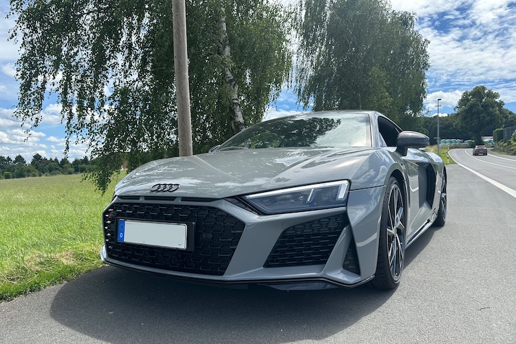 Front view from Audi R8 Performance in Dortmund
