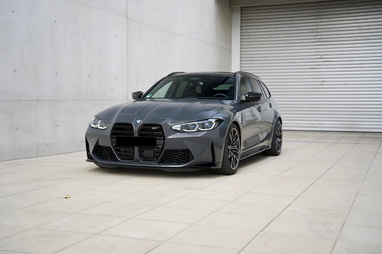 BMW M3 Competition Touring mieten in Stuttgart