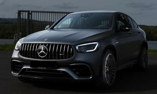 Rent a Mercedes GLC 63 S AMG in Frankfurt