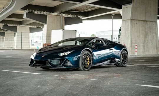 Rent a Lamborghini Huracan EVO in Munich