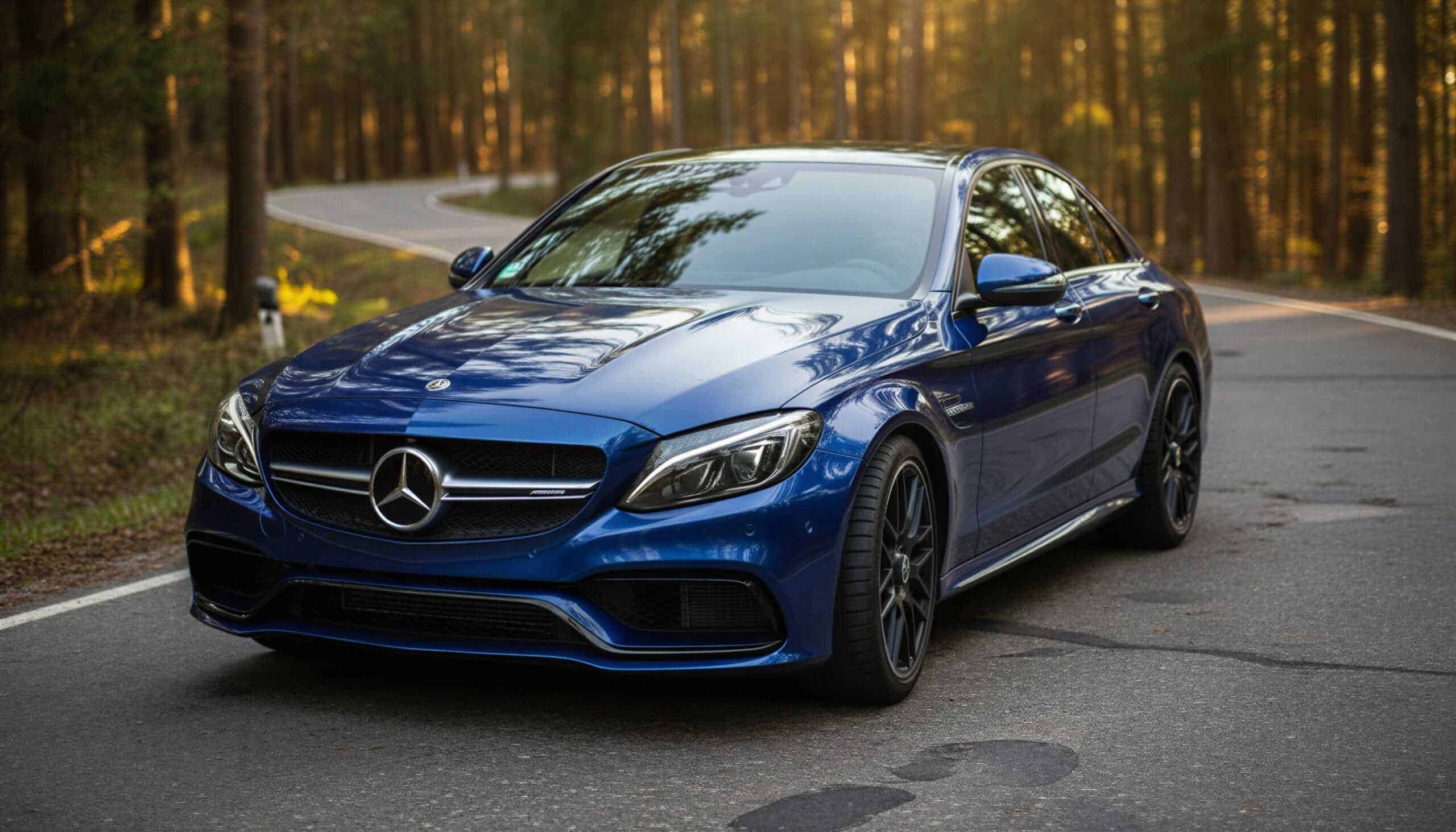 Rent a Mercedes-Benz C63S AMG in Berlin Hero