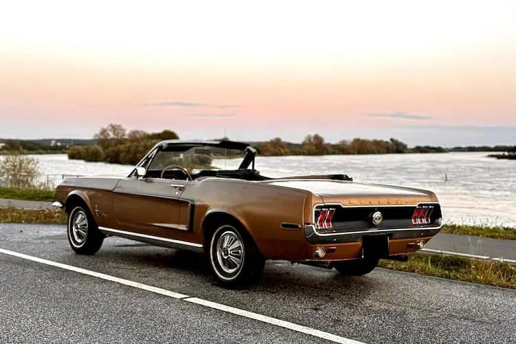 Back View of a Ford Mustang Convertible in Hamburg