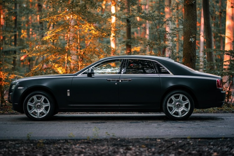 Side View of Rolls Royce Ghost in Berlin
