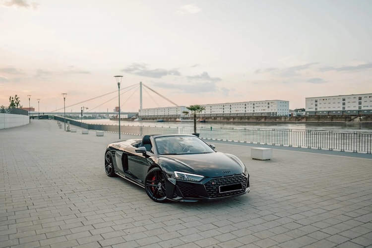 Front View of Audi R8 Cabriolet V10 in Ludwigshafen