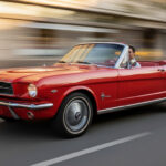 Rent a Ford Mustang Convertible Classic Car in Düsseldorf Hero