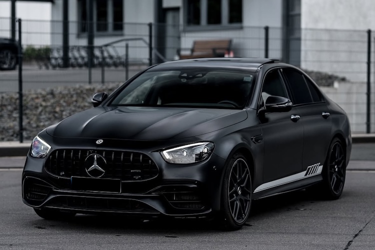 Frontview from Mercedes E63S AMG